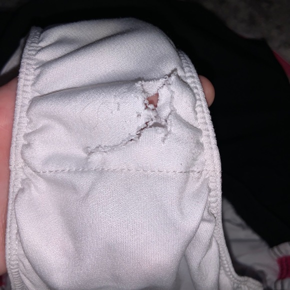 black and pink nike athletic shorts - Picture 4 of 5